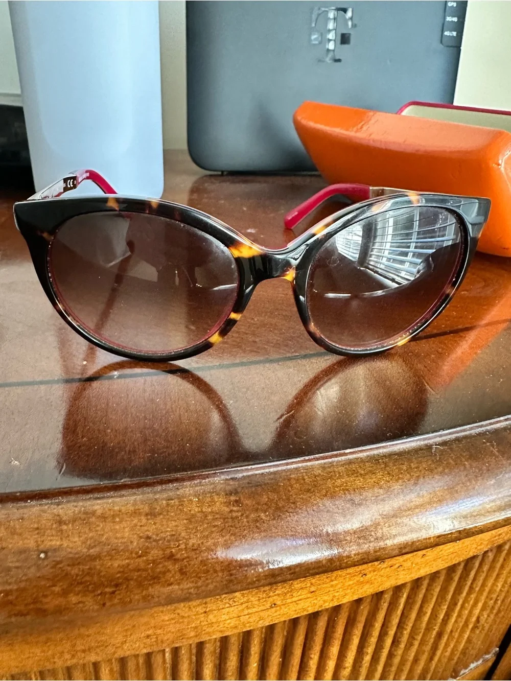 Kate Spade Tortoise Shell Sunglasses with Brown Gradient Lenses